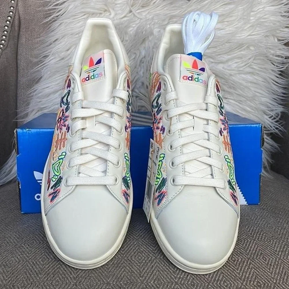 Adidas Stan Smith Pride Sneakers - Picture 5 of 8